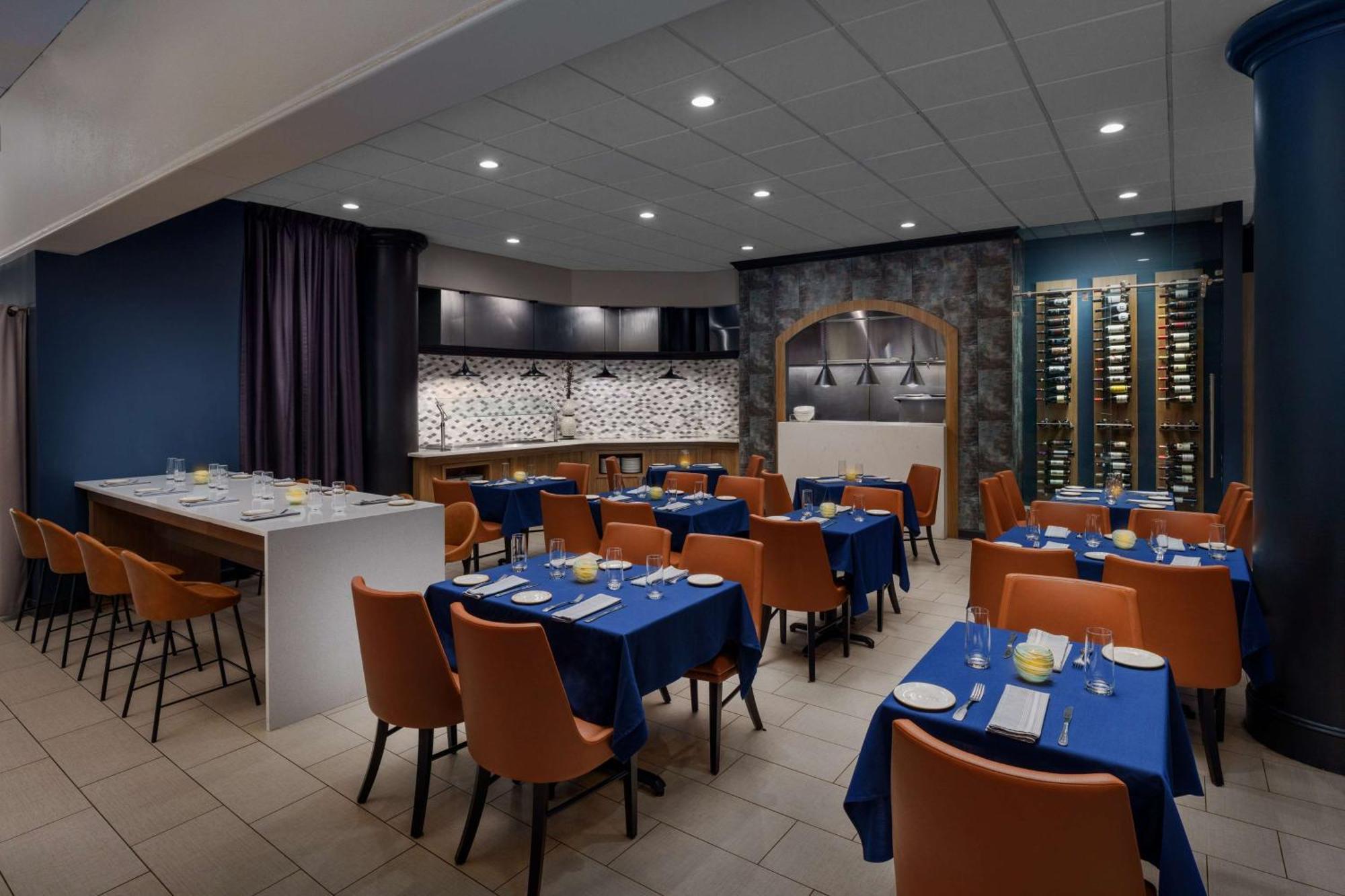 Doubletree By Hilton Charlotte City Center Extérieur photo