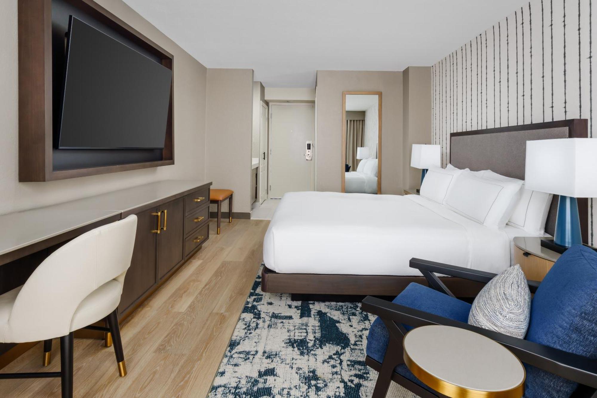 Doubletree By Hilton Charlotte City Center Extérieur photo