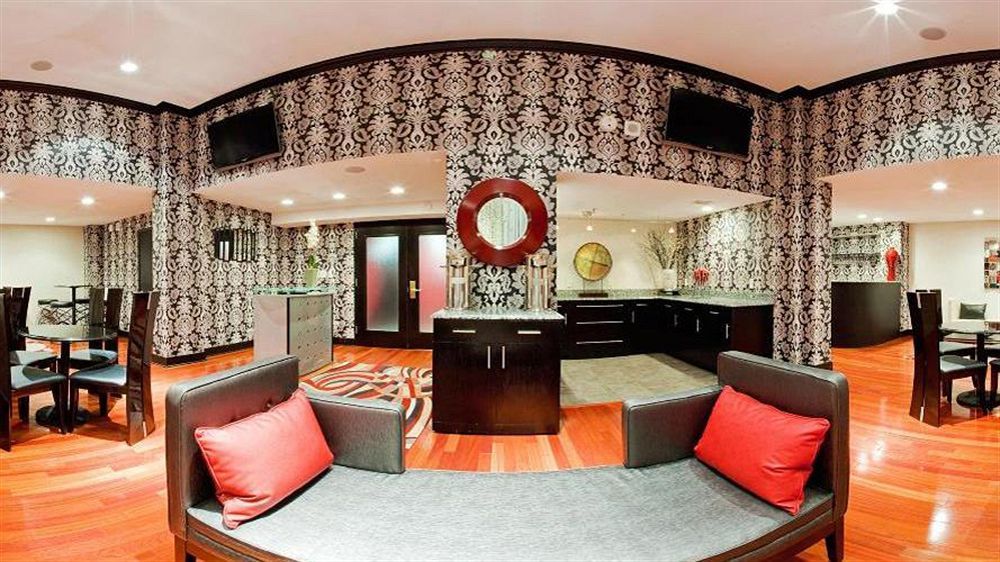Doubletree By Hilton Charlotte City Center Extérieur photo