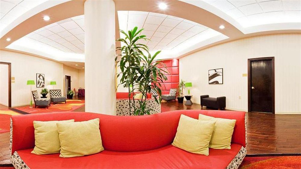 Doubletree By Hilton Charlotte City Center Extérieur photo