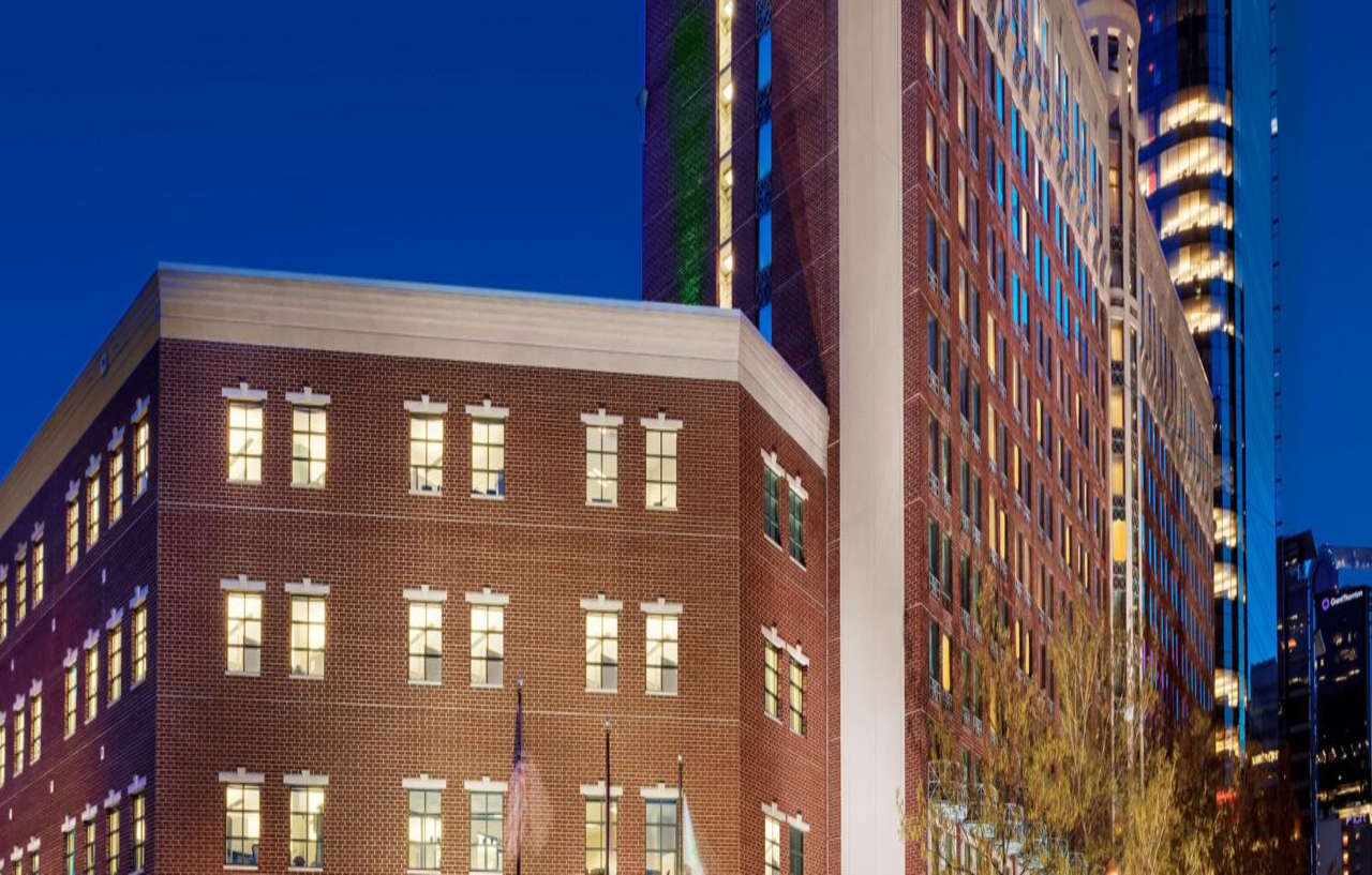 Doubletree By Hilton Charlotte City Center Extérieur photo